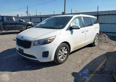 2015 Kia Sedona Lx z USA, uszkodzony, nr VIN KNDMB5C16F6027853